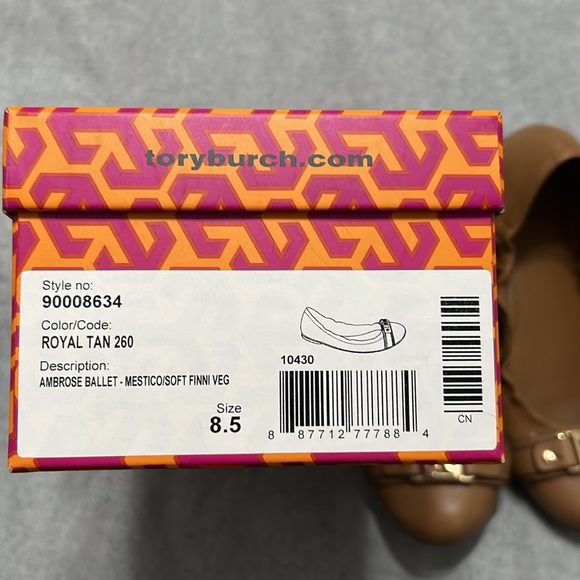Tory Burch Tan flats with original box - Picture 3 of 6